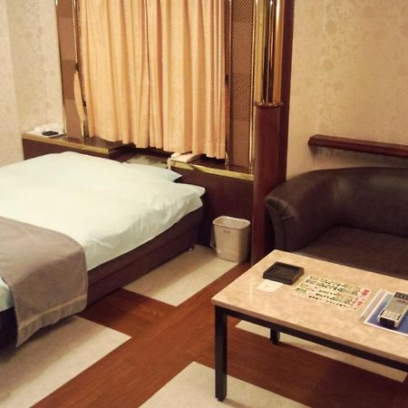 Hotel Itan Zewnętrze zdjęcie